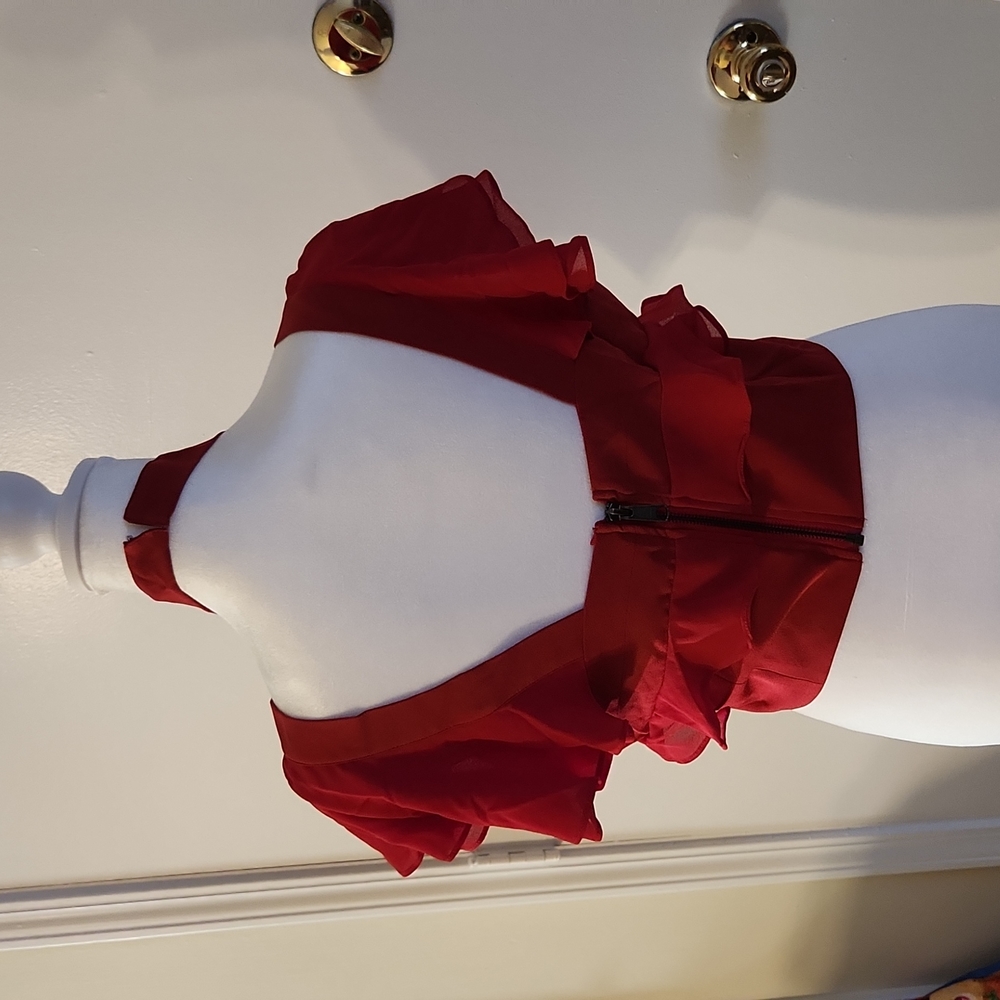 Nasty Gal crop top - Picture 2 of 9